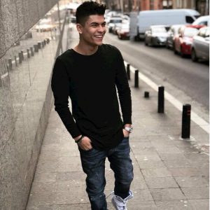 25152161 1583255891721491 7560378528907064861 n 300x300 - Artists